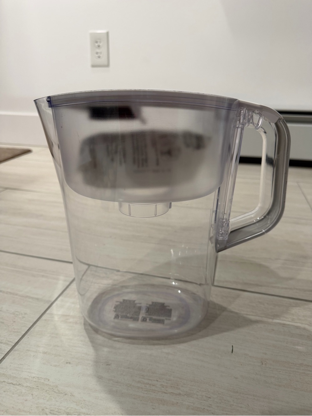 Brita Large 10-Cup Elite Water Filter Pitcher